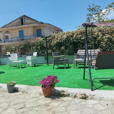 Villa Oasi Hause Castel Volturno Exterior foto